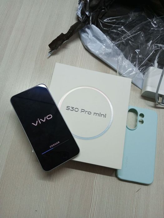 Vivo s30 pro mini (x200fe) 512гб