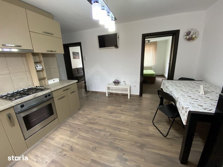 oferim spre inchiriere apartament ultracentral Tg Mures — fotografia 1