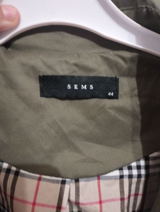 Продам женский плащ