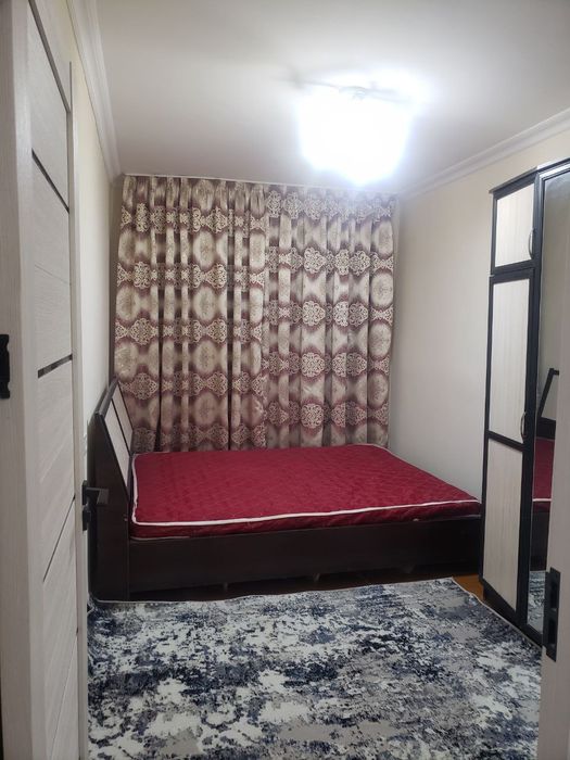 Mirobod bozori yonida kvartira bor