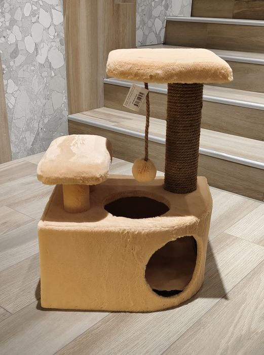 Когтеточка НЕССИ с домиком и двумя лежанками