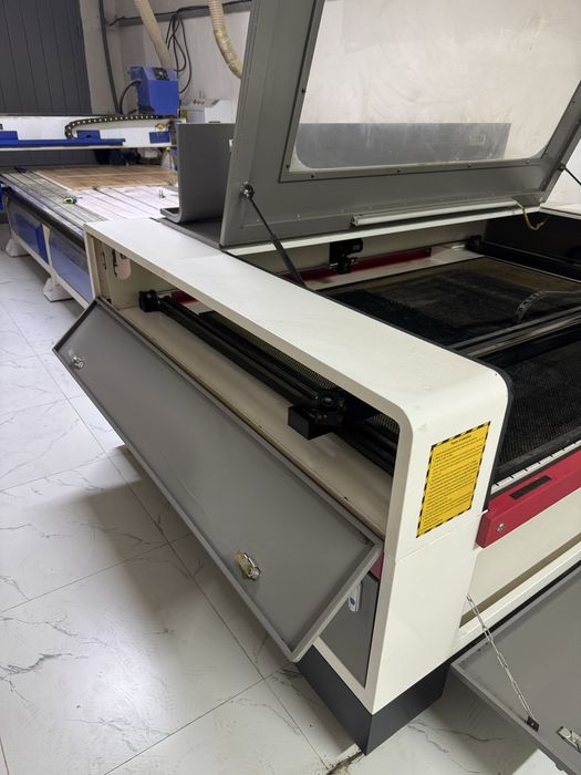 Лазерный станокк