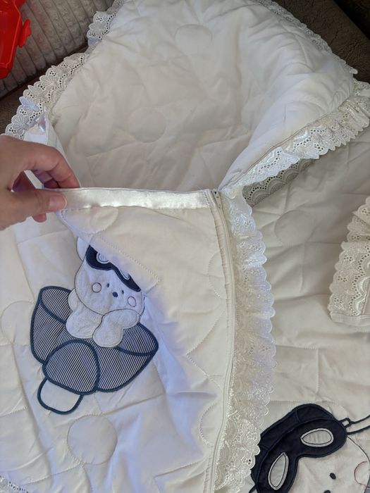 Страхотен бебешки комплект за количка