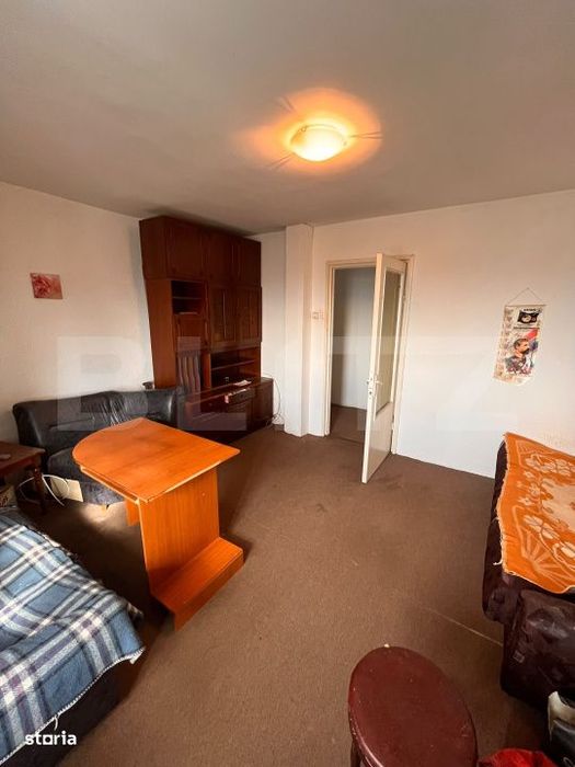 Apartament 3 camere, decomandat, zona George Enescu