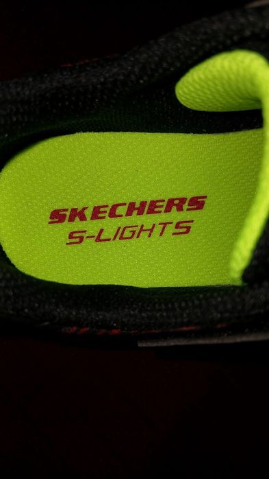 Из США, детские кроссовки от бренда "Skechers Erupters VI" (Оригинал)