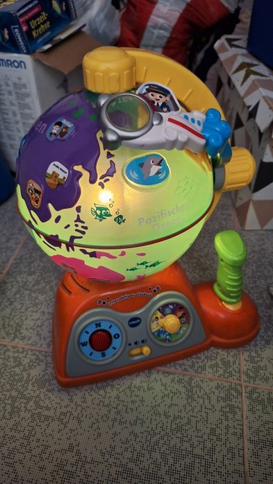 Интерактивен глобус на немски език