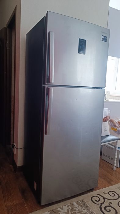 Продам бу холодильник SAMSUNG