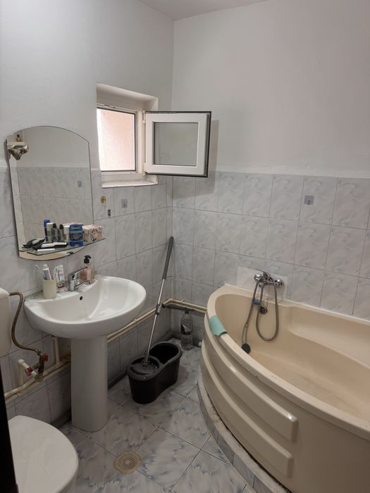 Apartament 3 camere