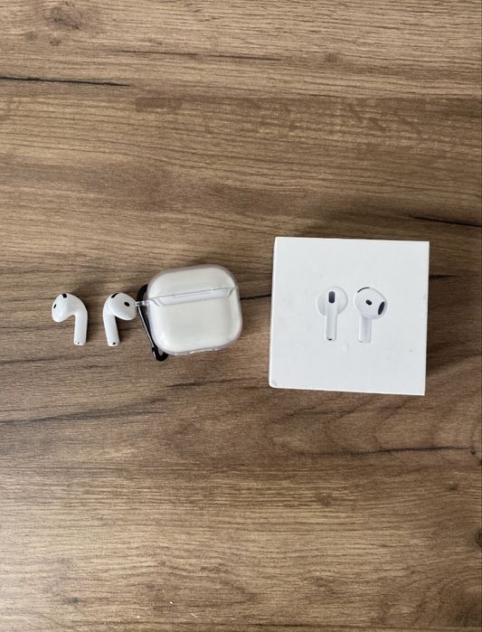 Airpods 4 как новые!