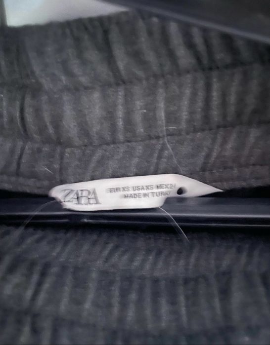 Черные штаны Зара