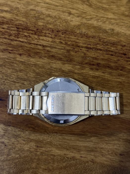 Часовник Seiko 7009-5100