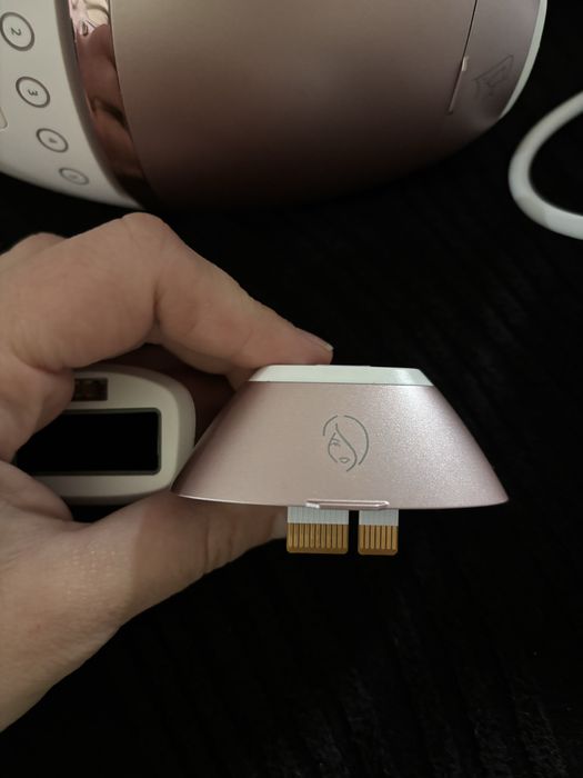 Фотоепилатор Philips Lumea IPL 9900 Series