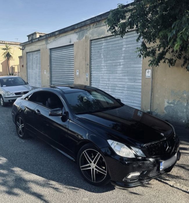 Vănd Mercedes Benz E350 coupe
