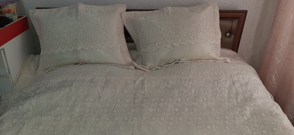 Sarpo uchun adyol pokrival