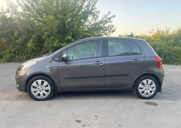 Toyota Yaris 1.4 D-4D нов внос