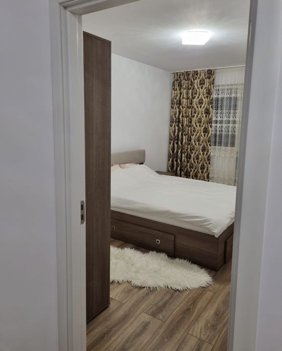 Închiriez apartament în regim hotelier cartier Fiald, ofer FACTURĂ