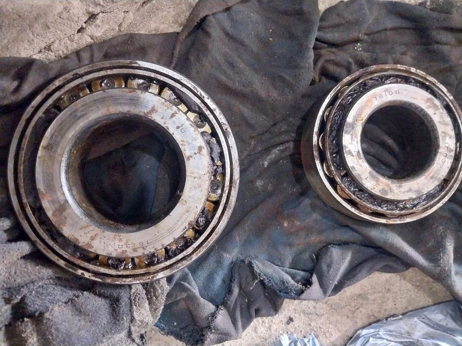 Продам  подшипники 7613 и 7610  2×2