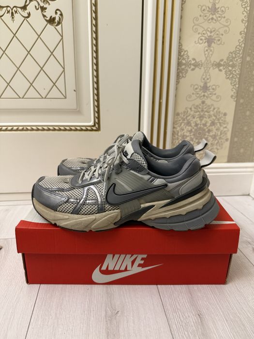 Оригинал Nike v2k