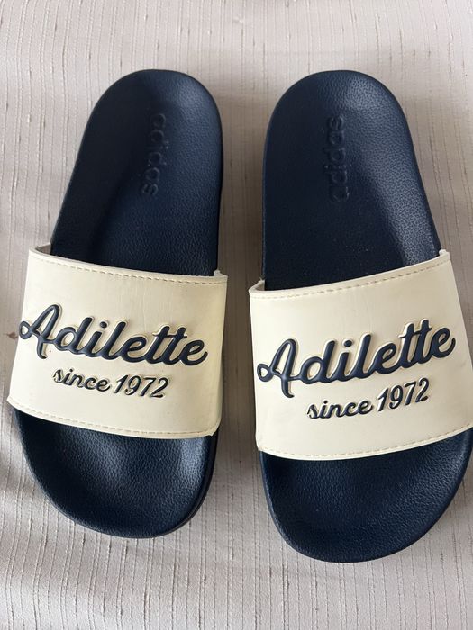 Șlapi Adidas . Marimea 37