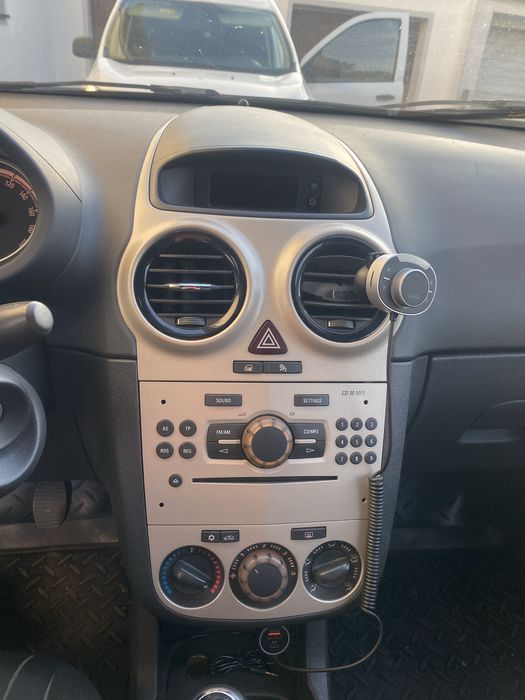 De vanzatr Opel Corsa D