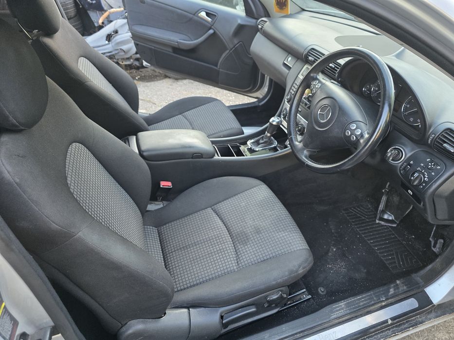 Мерцедес Ц180  Спорт Купе На Части! Mercedes W203 C180 Kompresor Facelift