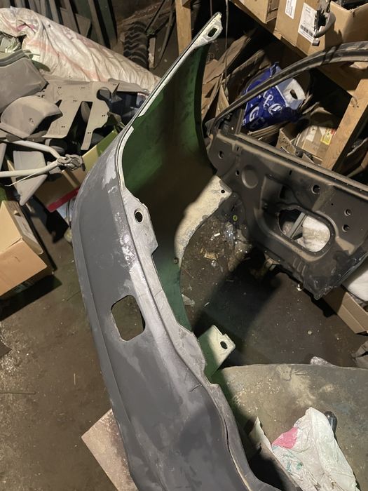 Бампер передний Subaru Forester SF