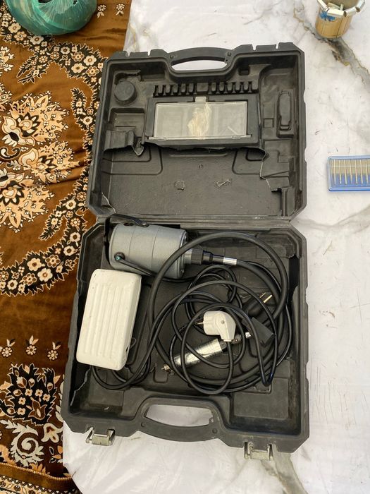 Продам бор машинку