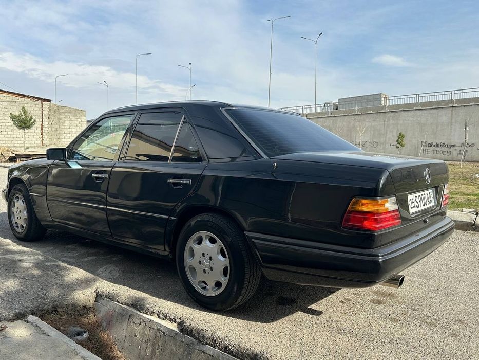 Мерседес W124 метан