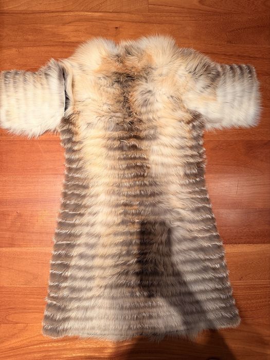 Haina de blana vulpe naturala