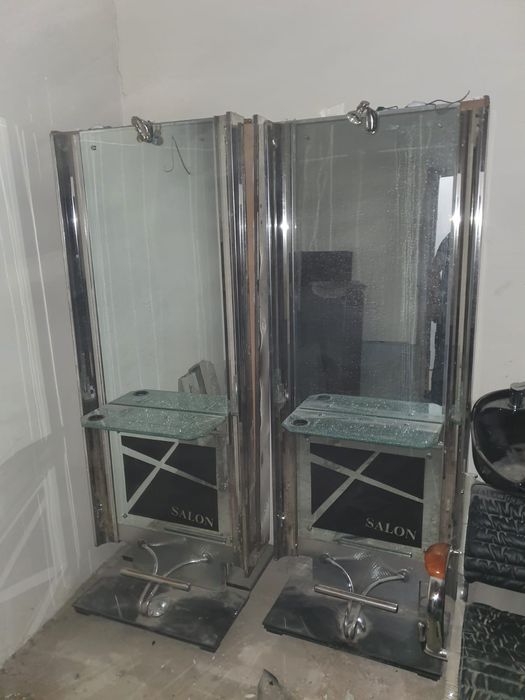 Зеркало для салона красоты