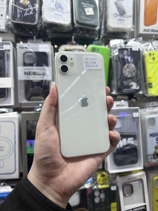 Айфон 11 разные