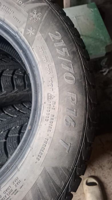 215/70/16 шиповный