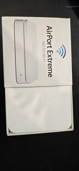 Apple AirPort Extreme A1408 router wireless gigabit