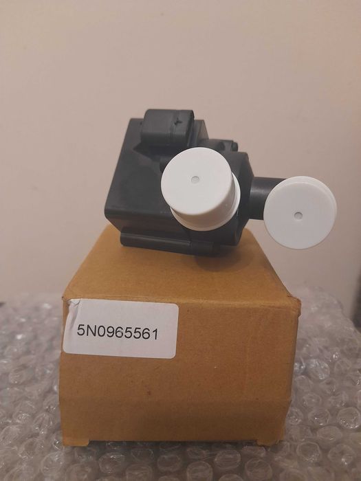 Циркулационна помпа за VW TOURAN