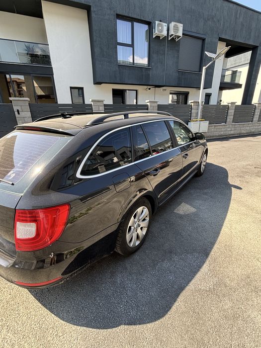 SKODA Superb 2012 — imagine 4