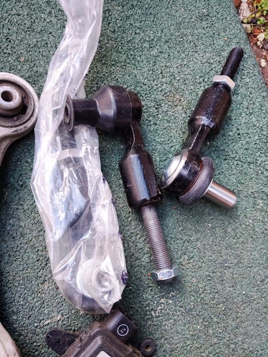 Продавам части за Ауди а4 б5