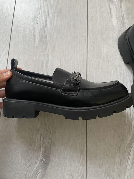 Женская обувь классика