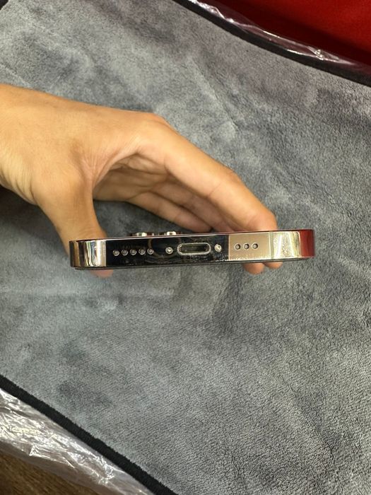 iPhone 14 Pro max 256GB Gold