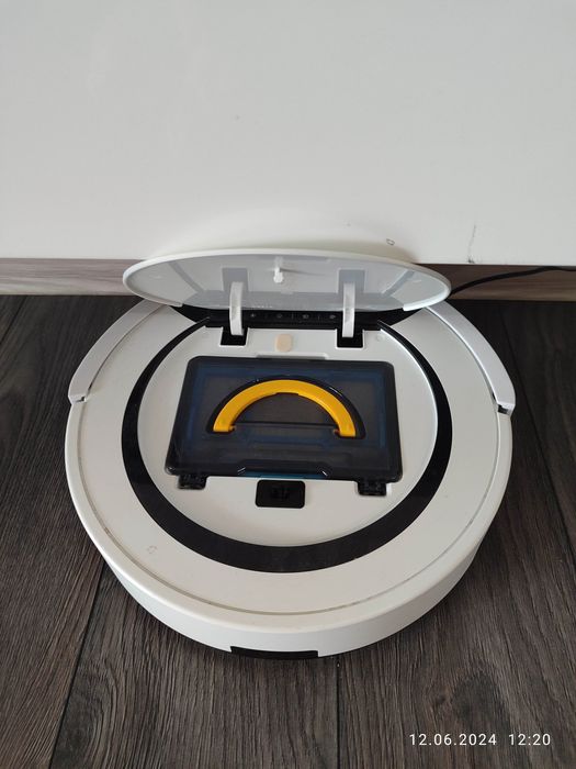 Робот прахосмукачка