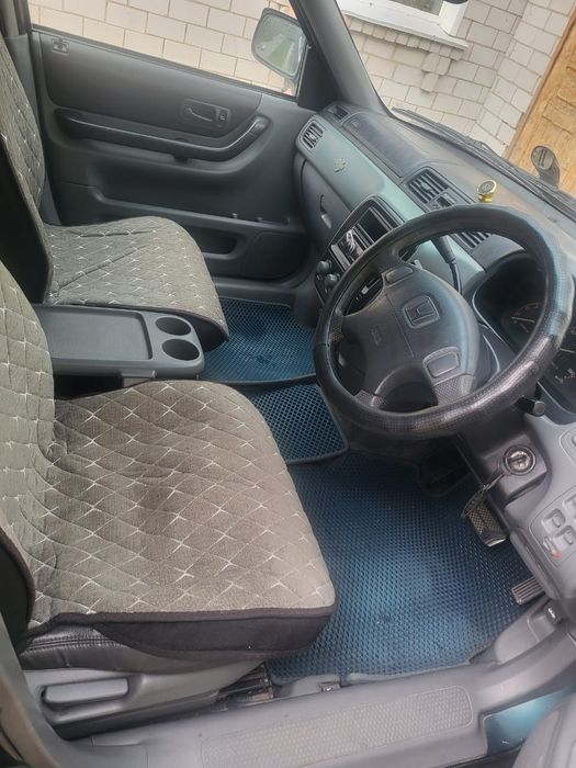 Автомобиль Хонда ЦРВ