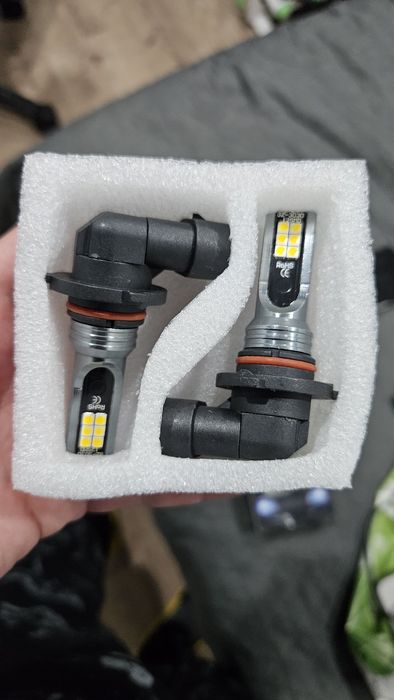 Vand Bec led 3000k HB4