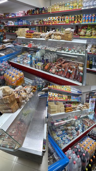Продается витринный холодильник