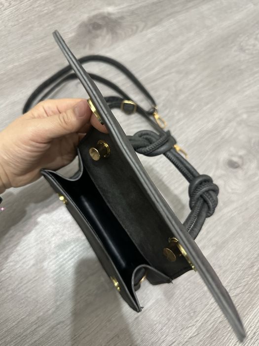 Сумочка черная маленькая