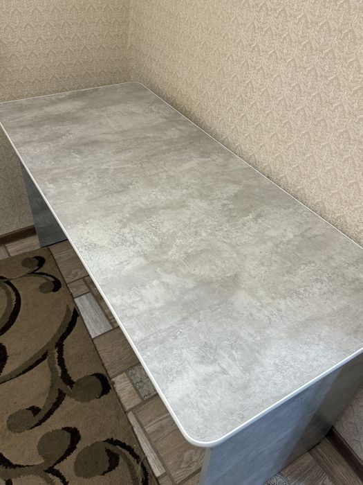 Продам отличный рабочий стол