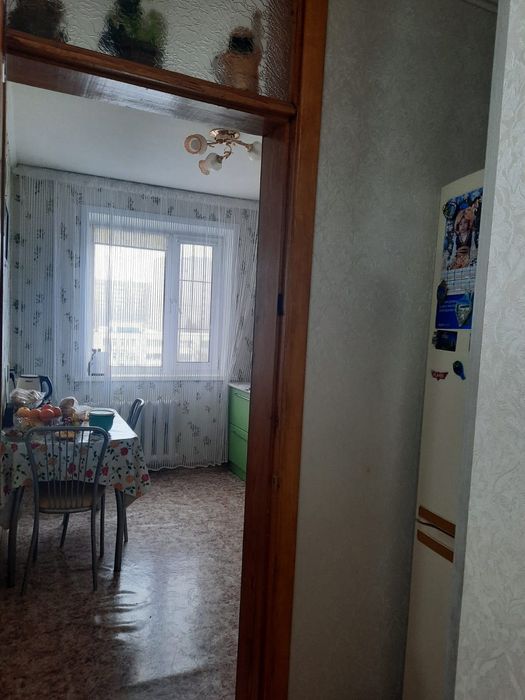 4 комнатную квартиру