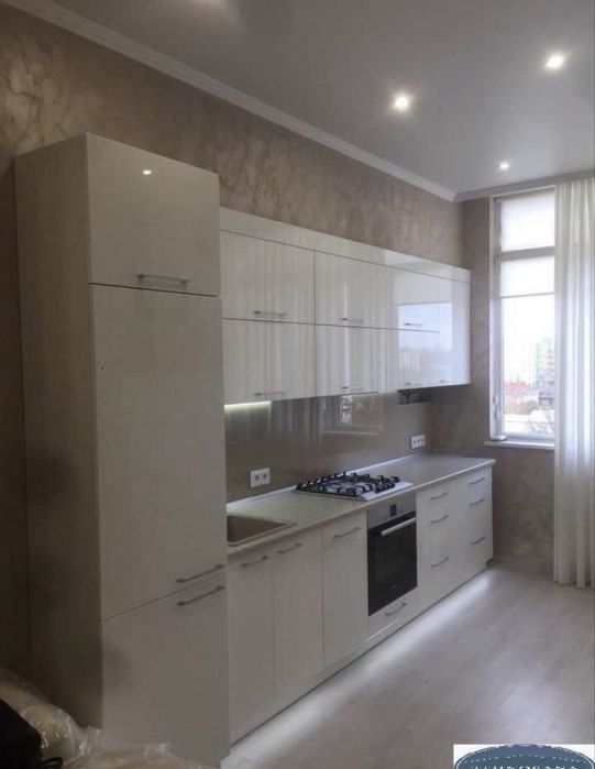 Продам кухоный гарнитур 30к