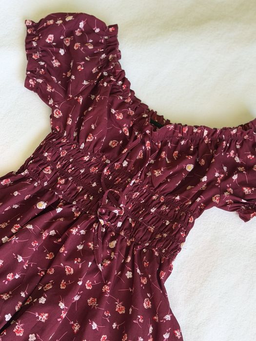 Лятна рокля-бордо