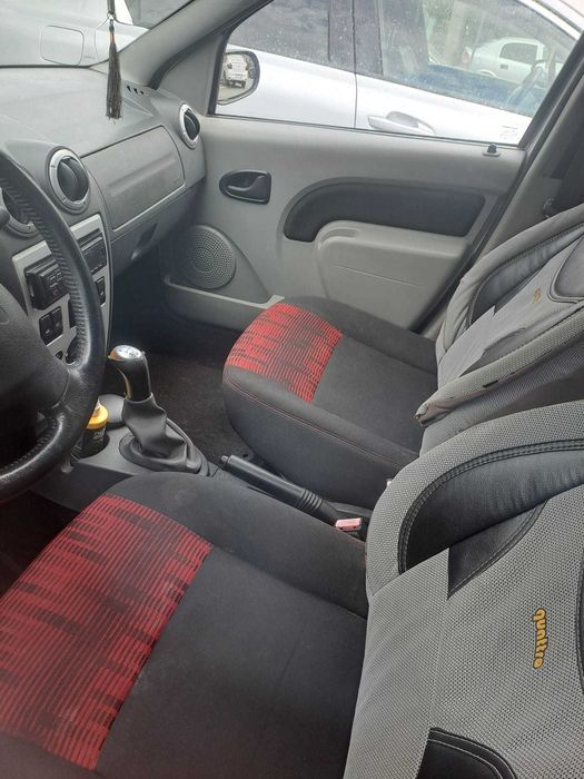 Logan 1.4 MPi,fab.2008,66700 km