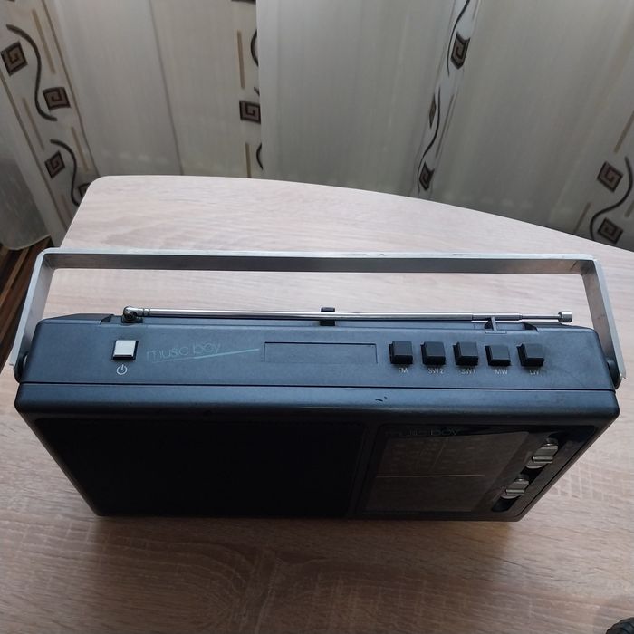 Aparat de radio Grundig Music  Boy 165a
