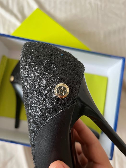 Pantofi stiletto negri Versace Jeans 38